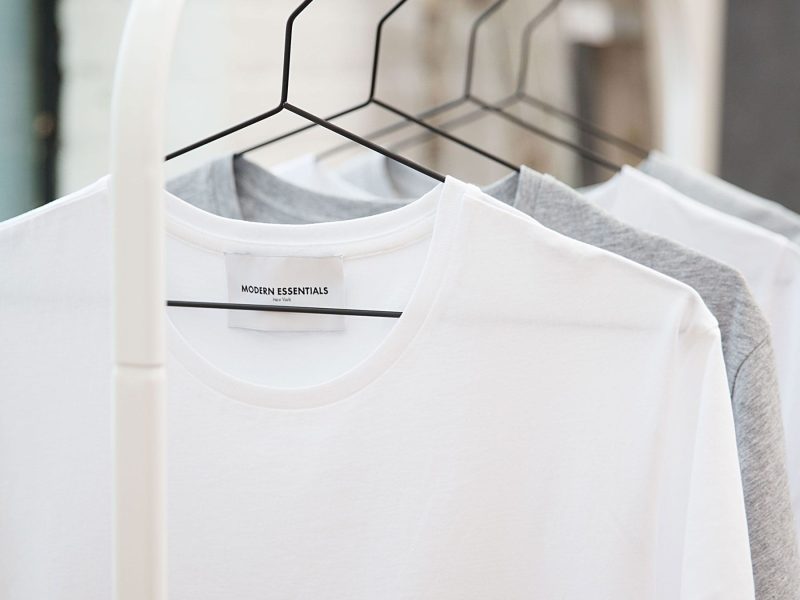 modern-essentials-790188-unsplash